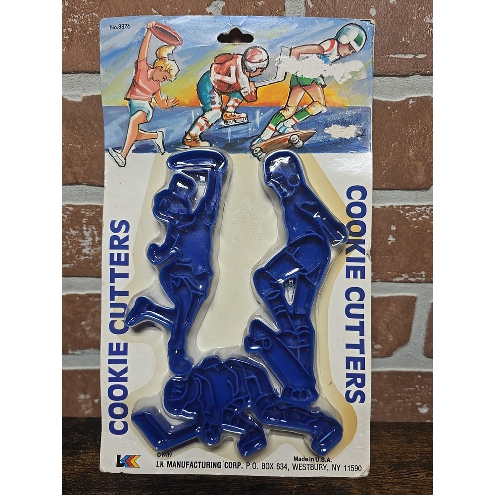 Vintage 1989 LK Manufacturing Cookie Cutters Set Hockey Player New Sealed USA